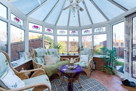6 Buckingham Close, Fishtoft, Boston, PE21 9QB
