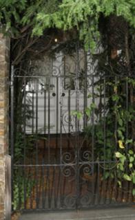 111 Strawberry Vale, Twickenham, TW1 4SJ