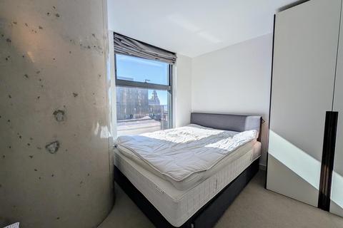 2 bedroom apartment to rent, West Tower, Brook Street, Liverpool