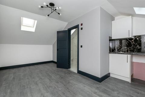 undefined, Brighton Road, Redhill, Surrey, RH1