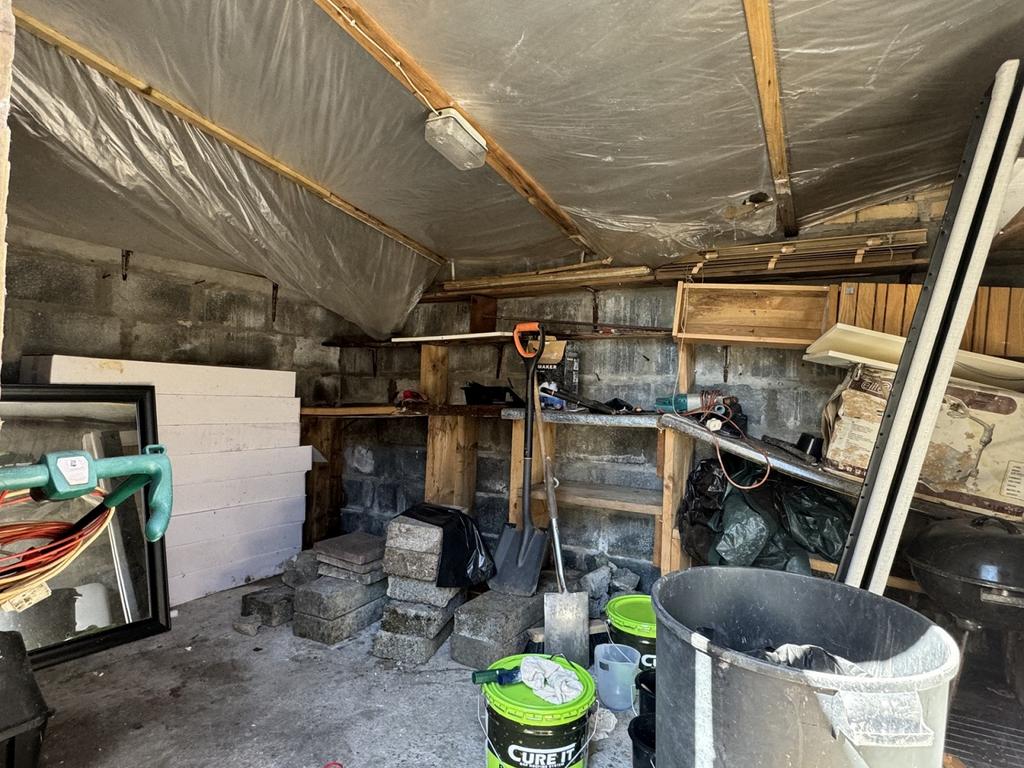 Shed