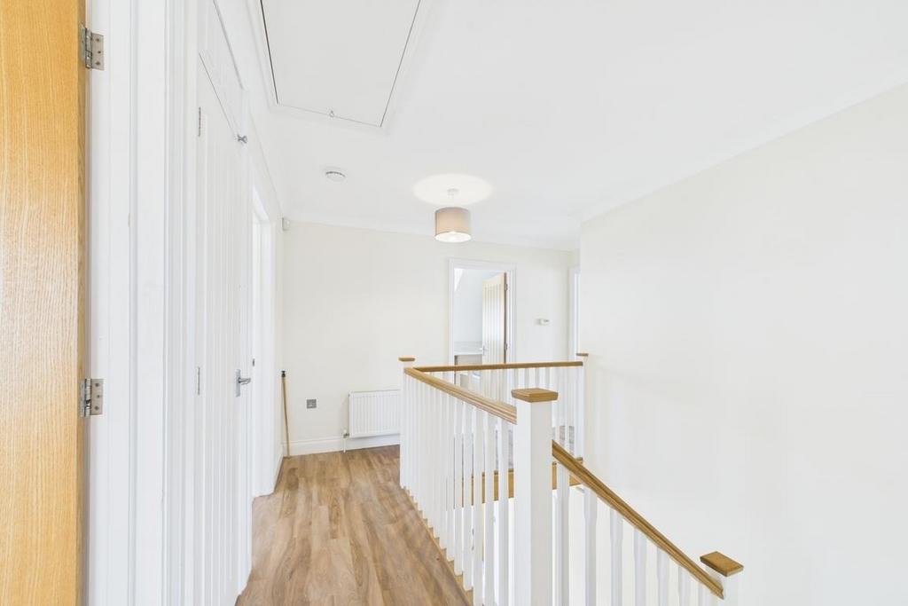 CAM01894 G0-PR0169-STILL015.jpg