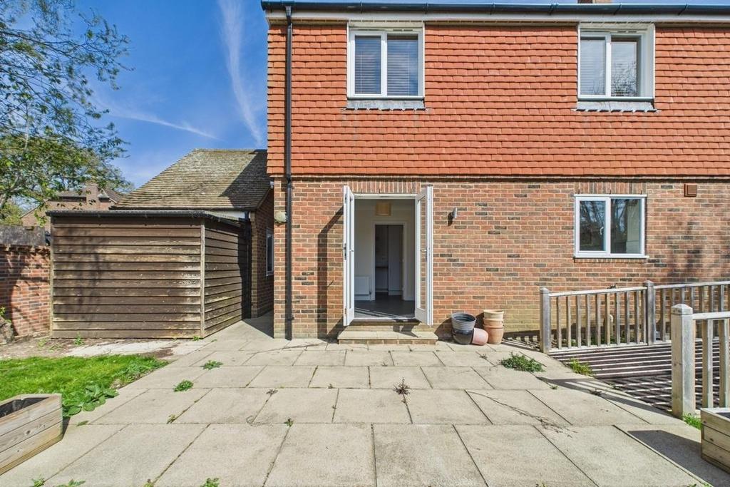 CAM01894 G0-PR0169-STILL032.jpg