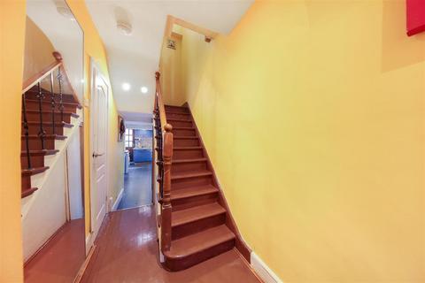 4 bedroom terraced house for sale, Denzil Road, Willesden