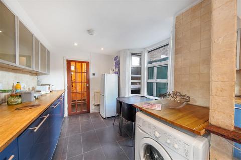undefined, Denzil Road, Willesden