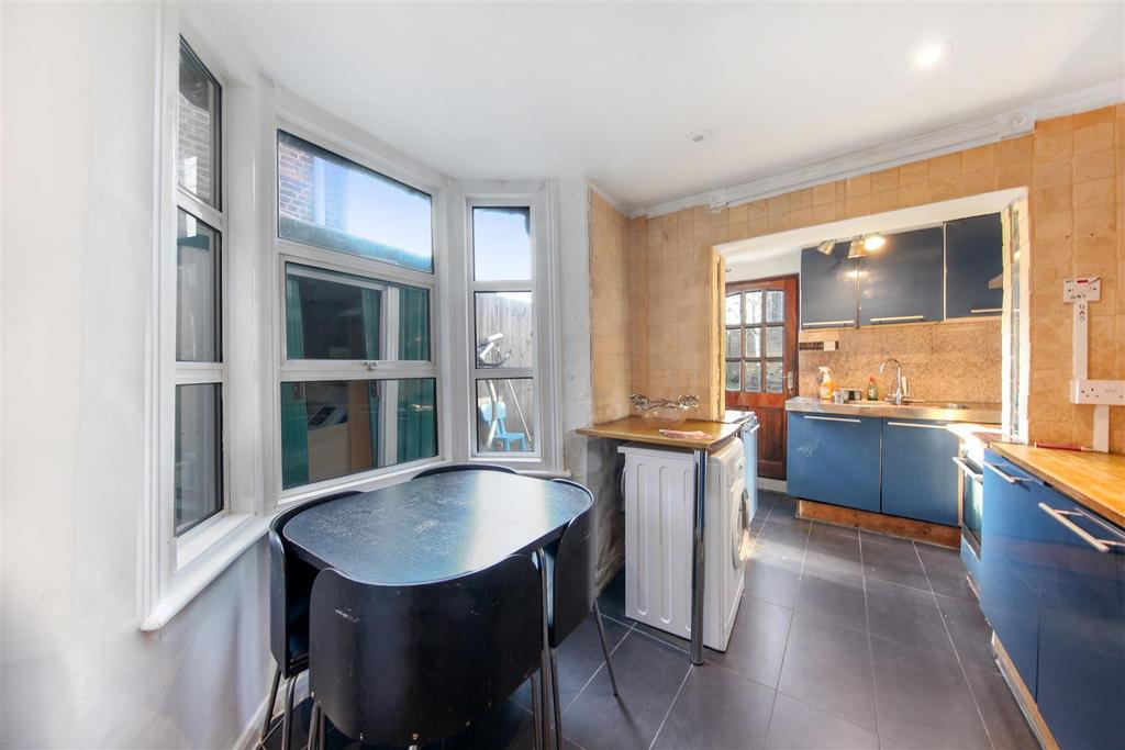 43 Denzil Road - LH5 Yophzp JChuogr Jtt A.jpg