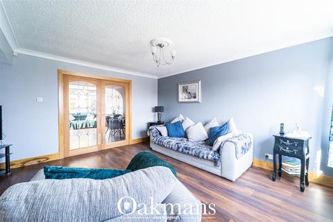 15 Highmore Drive, Birmingham, B32 3JY