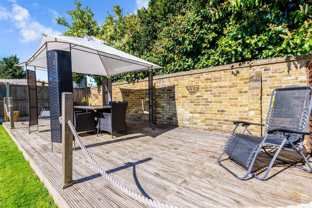 Patio / Decking