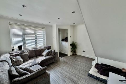 3 Danziger Way, Borehamwood, WD6 5DA