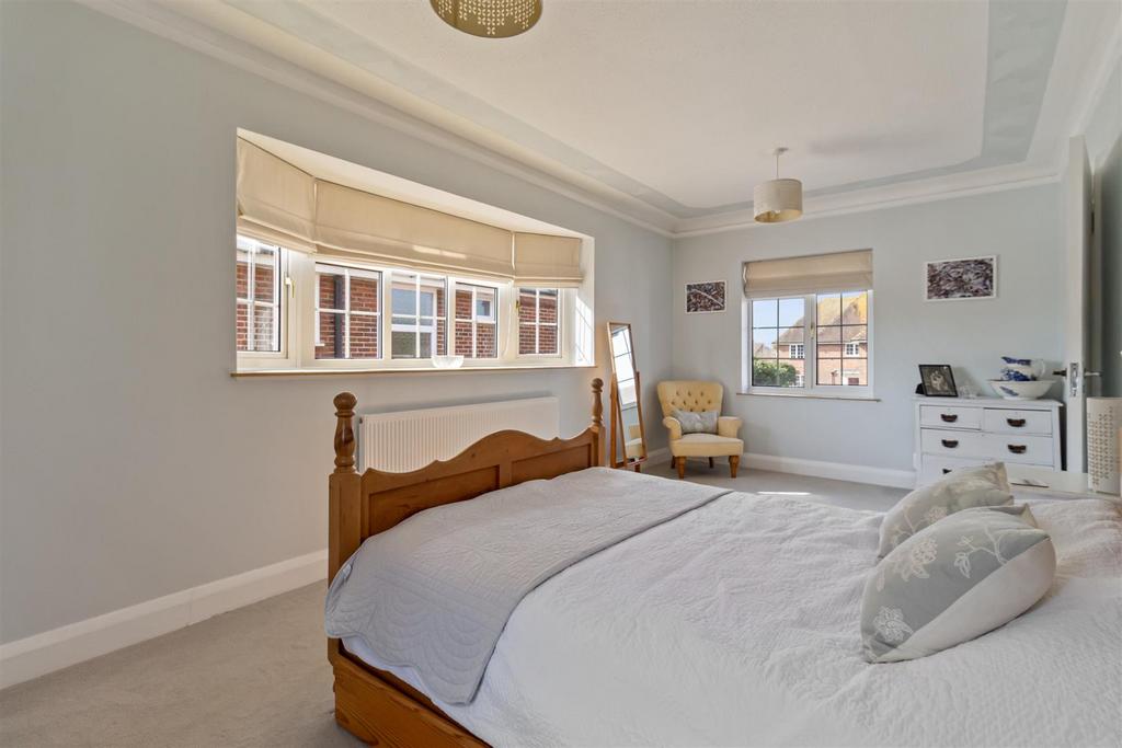 Chelwood Avenue 10-016.jpg