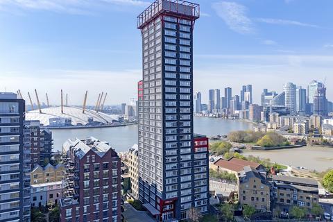 Studio for sale, Douglass Tower, London E14
