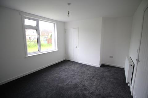 3 bedroom flat to rent, Dryburn Road, Kelloholm DG4