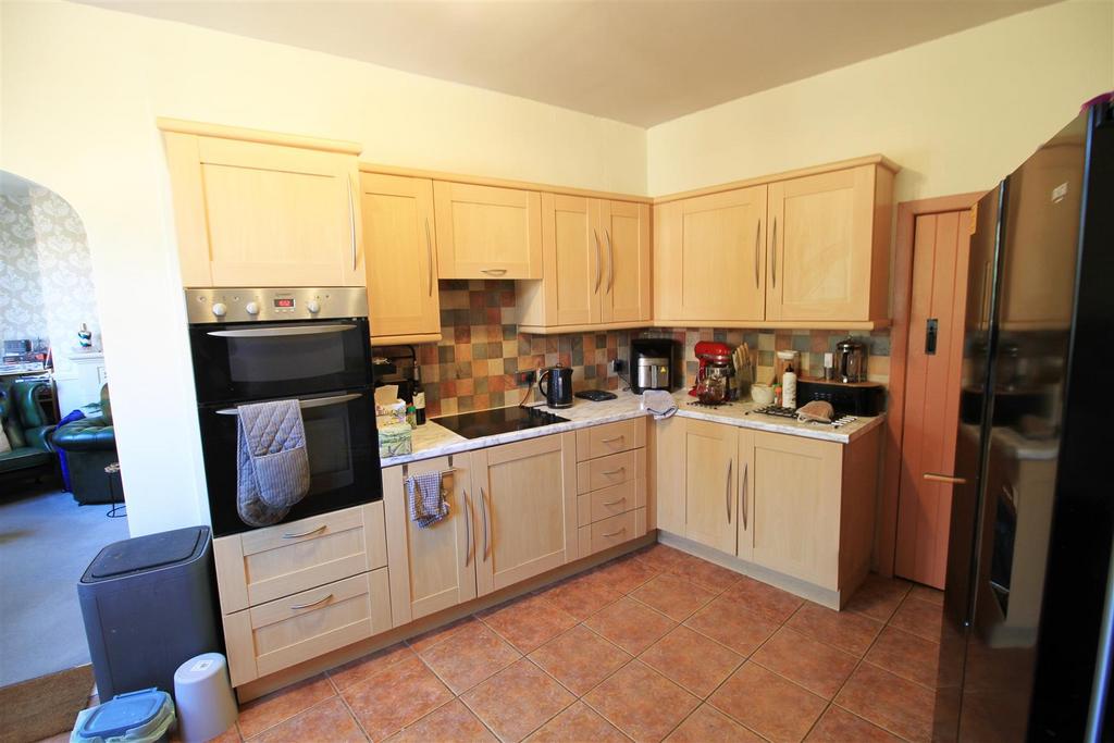 Kitchen.jpg