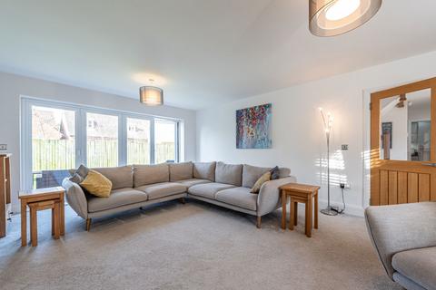 83b Eleanor Road, Prenton, CH43 7QW
