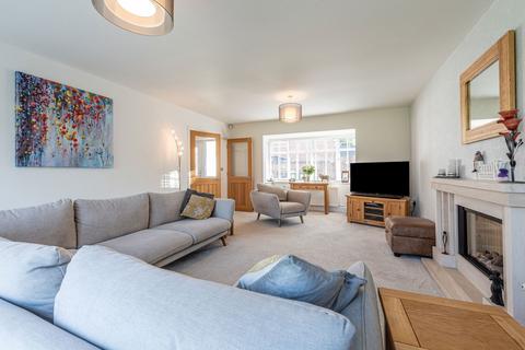 83b Eleanor Road, Prenton, CH43 7QW