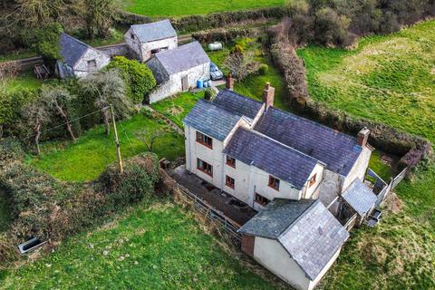 undefined, Pen Y Cefn, Caerwys CH7