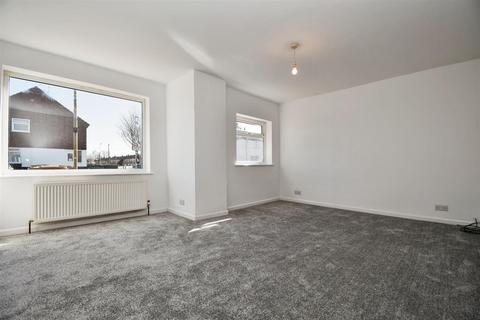 2 bedroom semi-detached house for sale, Wolfreton Road, Anlaby