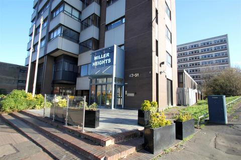 2 bedroom flat to rent, Lower Stone Street, Maidstone ME15