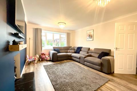 1 Blaizefield Close, Woore, Crewe, CW3 9SU