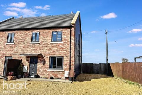 3 bedroom semi-detached house for sale, Whittlesey Road, Turves
