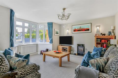 7 Compton Drive, Poole, BH14 8PW