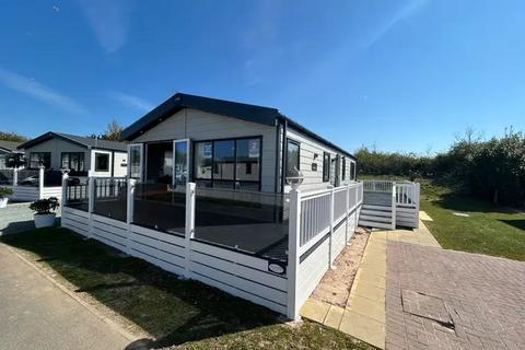 2 bedroom park home for sale, Birchington Vale, Birchington, CT7