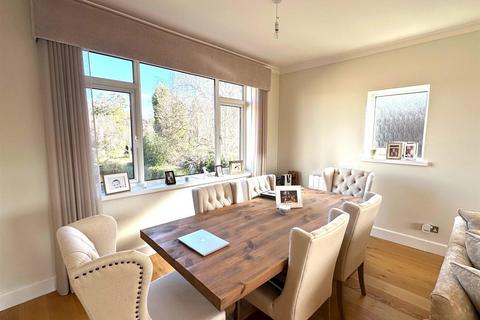 3 bedroom flat for sale, Seymour Gardens, Four Oaks, Sutton Coldfield