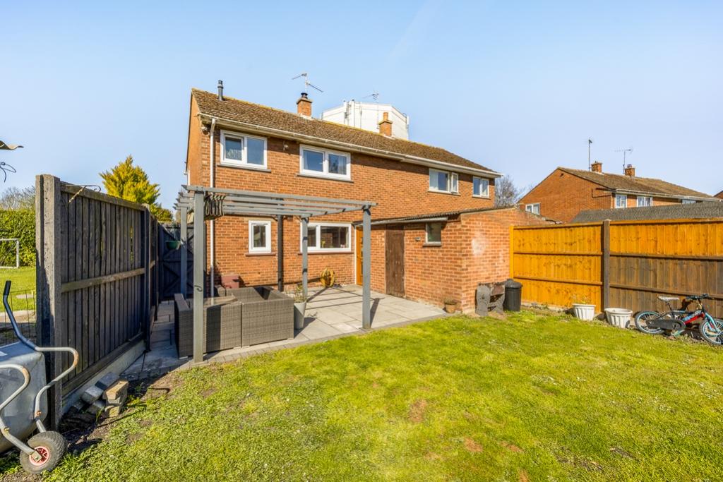 120 Brownlow Crescent (Pinchbeck)-12
