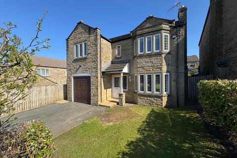4 bedroom detached house to rent, Honey Head Lane, Honley, Holmfirth, Yorkshire, HD9
