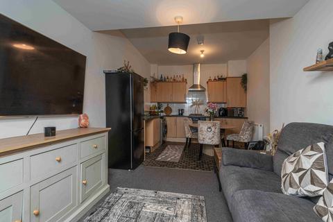 2 bedroom flat for sale, Samuel Court, Cudworth S72
