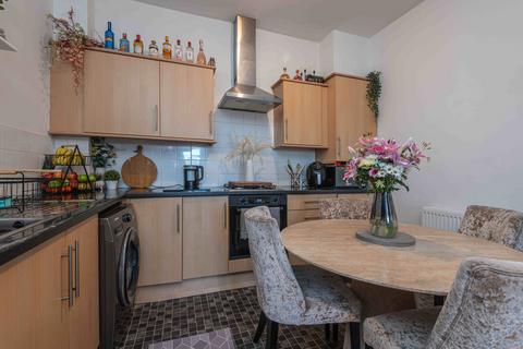 2 bedroom flat for sale, Samuel Court, Cudworth S72