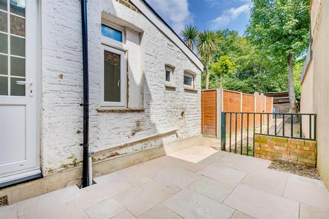 undefined, Upham Park Road, Chiswick, London