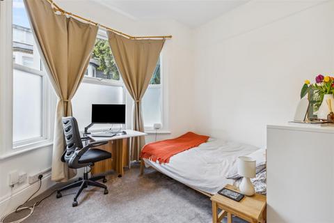 undefined, Upham Park Road, Chiswick, London