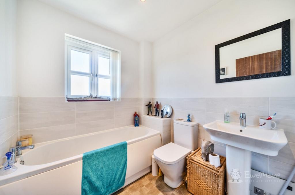 Ewemove - carnforth drive 17