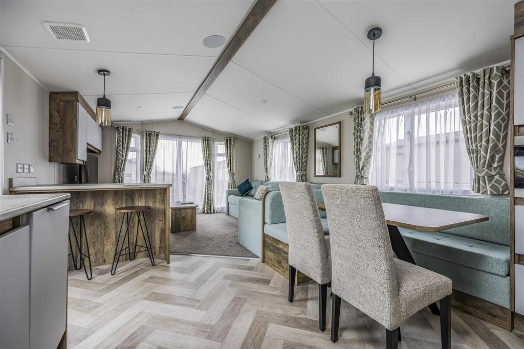 Mill Rythe Holiday Village-Portico Marketing-Arden&