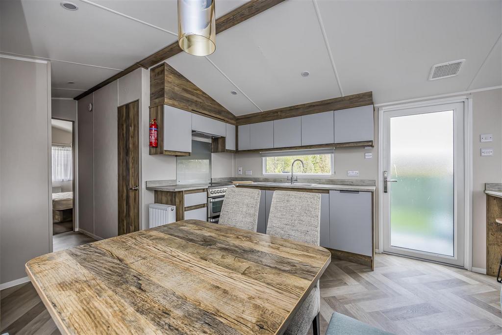 Mill Rythe Holiday Village-Portico Marketing-Arden&