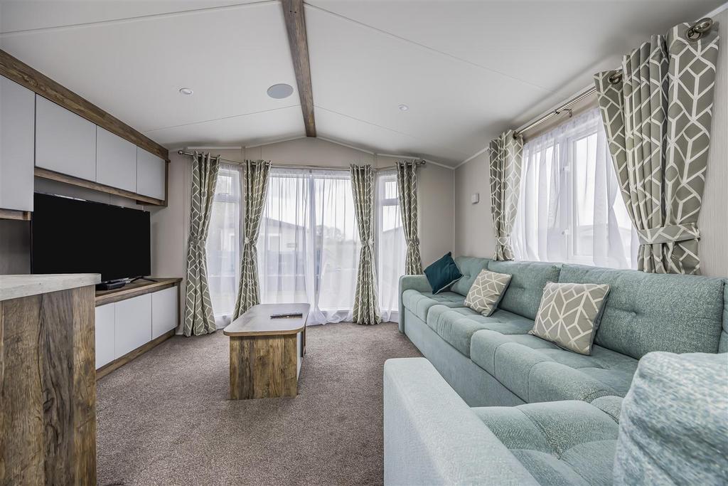 Mill Rythe Holiday Village-Portico Marketing-Arden&