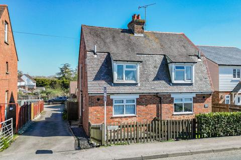 undefined, In Hartley, Cranbrook With Nearby Walks to Bedgebury Forest