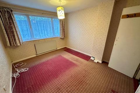 18 Clover Drive, Birmingham, B32 3DJ