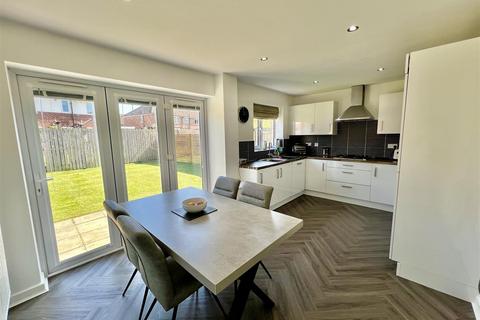 17 Norham Drive, Darlington, DL3 0EB