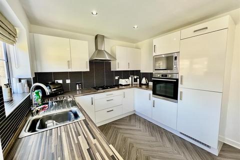 17 Norham Drive, Darlington, DL3 0EB