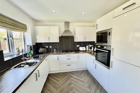 17 Norham Drive, Darlington, DL3 0EB