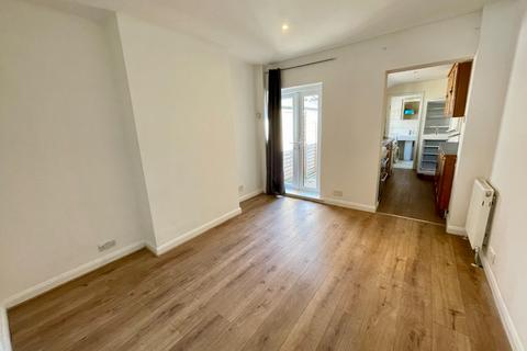 47 Ashton Road, Luton, LU1 3QE