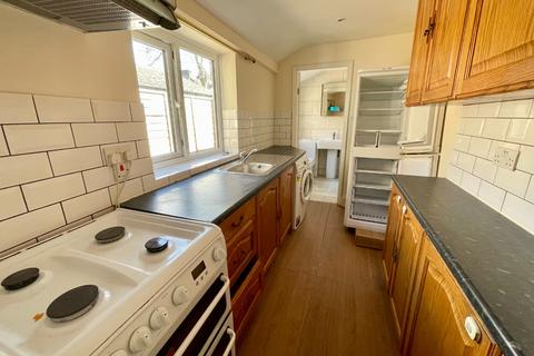47 Ashton Road, Luton, LU1 3QE