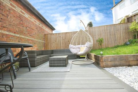 40 Bourne Valley Road, Poole, BH12 1DU