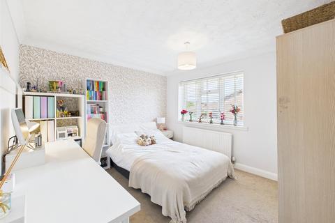 3 Upton Lane, Abbeymead, Gloucester, GL4 5UB