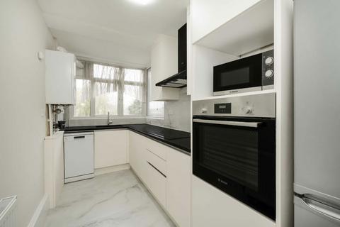 1 bedroom flat to rent, Regents Park Road, London N3