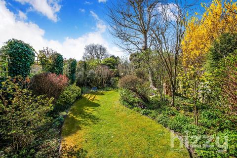 21 Gallows Hill, Hadleigh, Ipswich, IP7 6DD