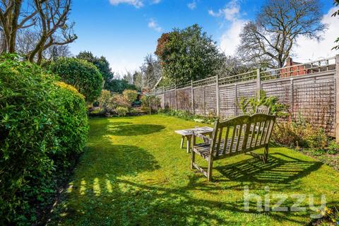 21 Gallows Hill, Hadleigh, Ipswich, IP7 6DD