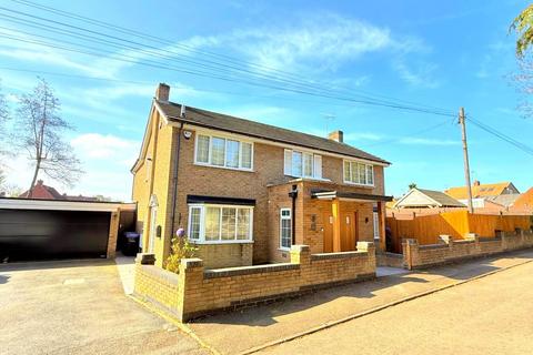 Sargeants Lane, Collingtree NN4